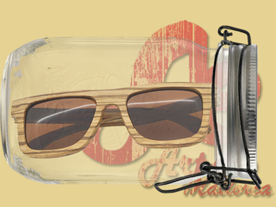 Gafas de sol de madera de zebrano cuadrada. modelo 1