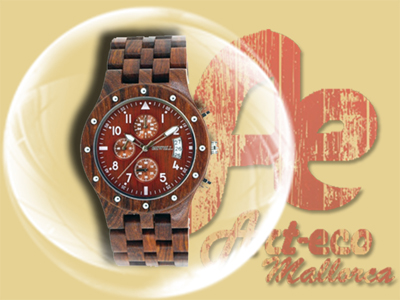 Modelo en madera de sandalo rojo