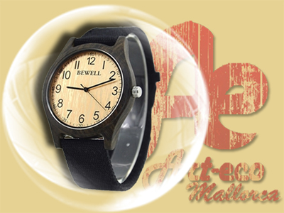 Modelo de madera de sándalo negro y correa de lona negra